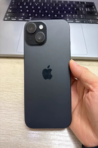 iPhone 15